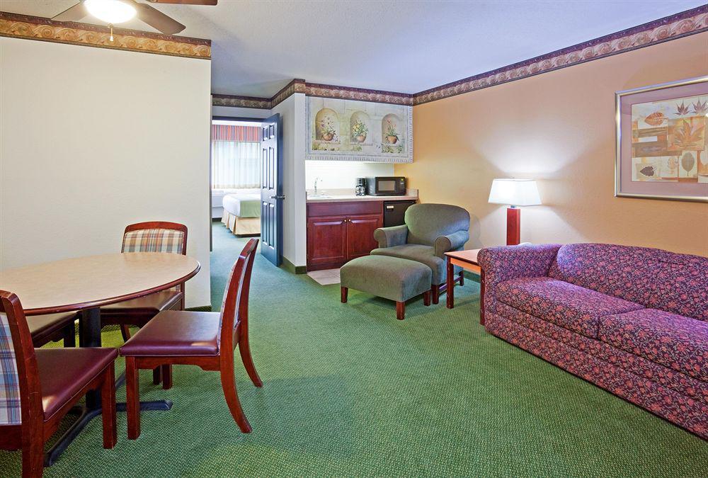 Holiday Inn Express Hotel & Suites Minneapolis-Golden Valley By Ihg Saint Louis Park Szoba fotó